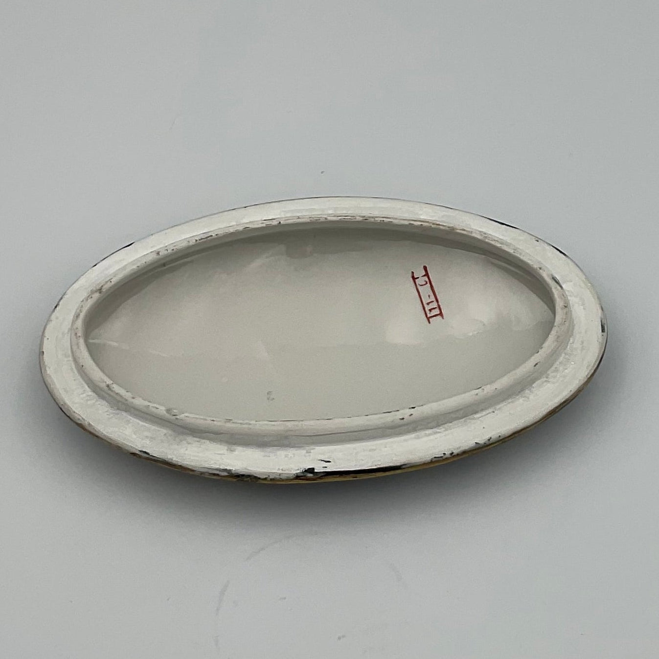Vintage Antique Asian Hand Painted Oval Chinoiserie Ceramic Trinket Box