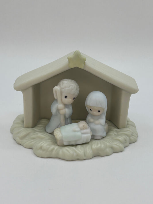 Precious Moments Vintage 1992 Sugar Town Nativity Scene Figurine
