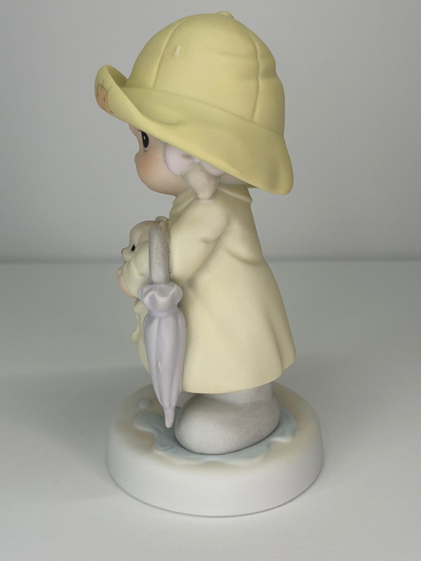Precious Moments 1993 Event Figurine Vintage 1992 An Event for All Seasons w/ Original Box