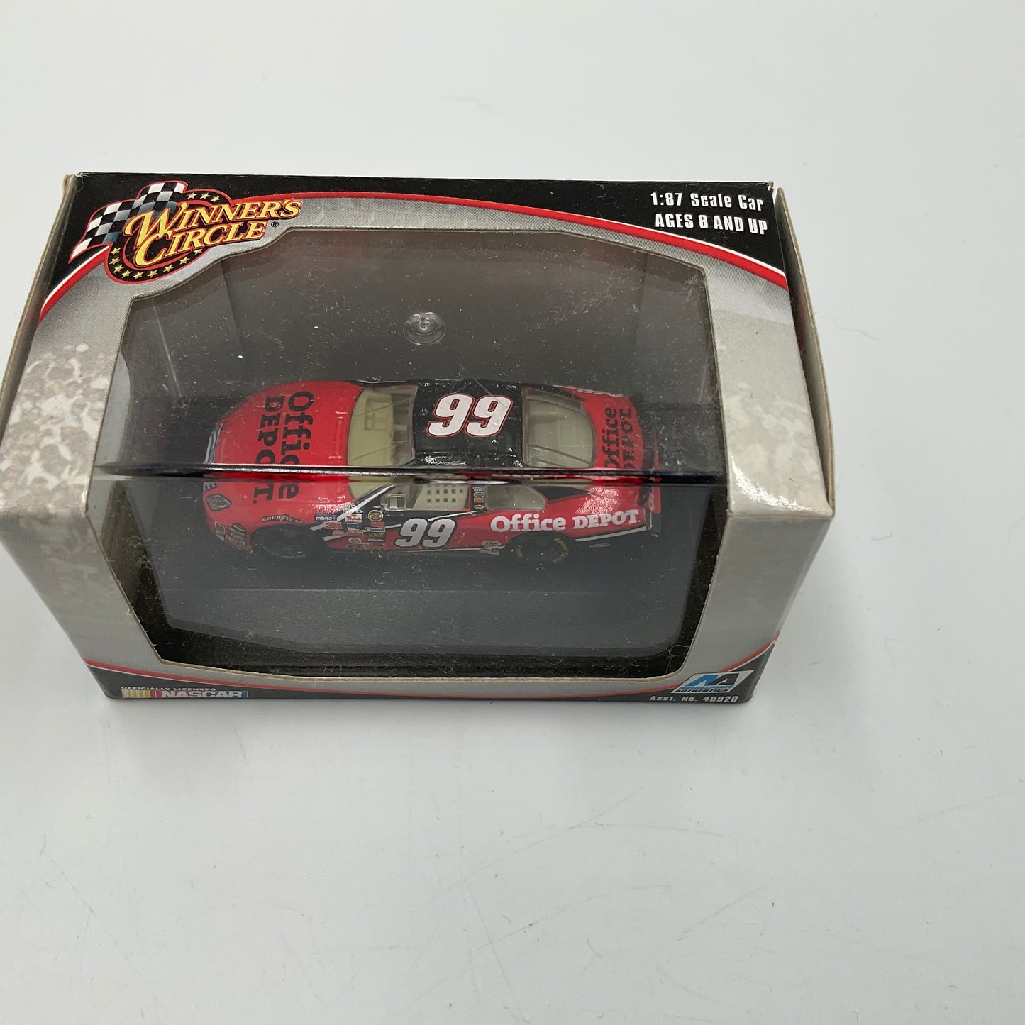 NASCAR Winnier’s Circle #99 Carl Edward’s Die-Cast Replicia
