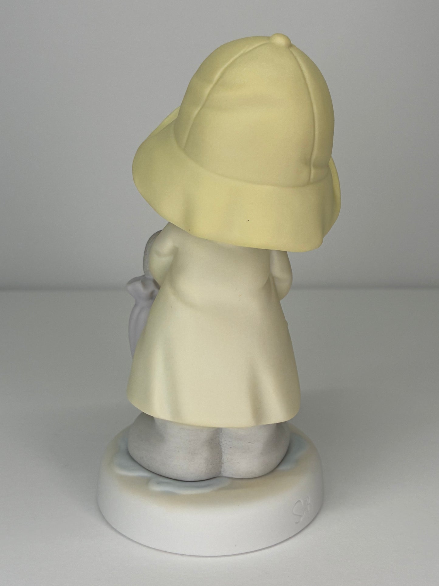 Precious Moments 1993 Event Figurine Vintage 1992 An Event for All Seasons w/ Original Box