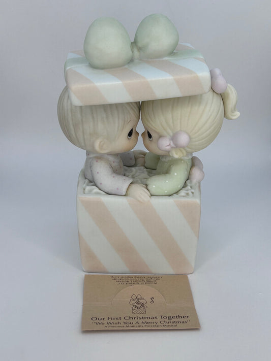 Precious Moments Musical Box Vintage 1986 Our First Christmas Together 'We Wish You a Merry Christmas'