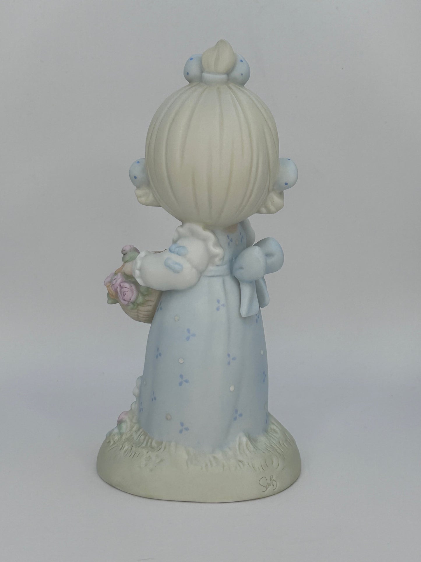 Precious Moments Vintage 1994 Take Time To Smell The Flowers Figurine Orig Box