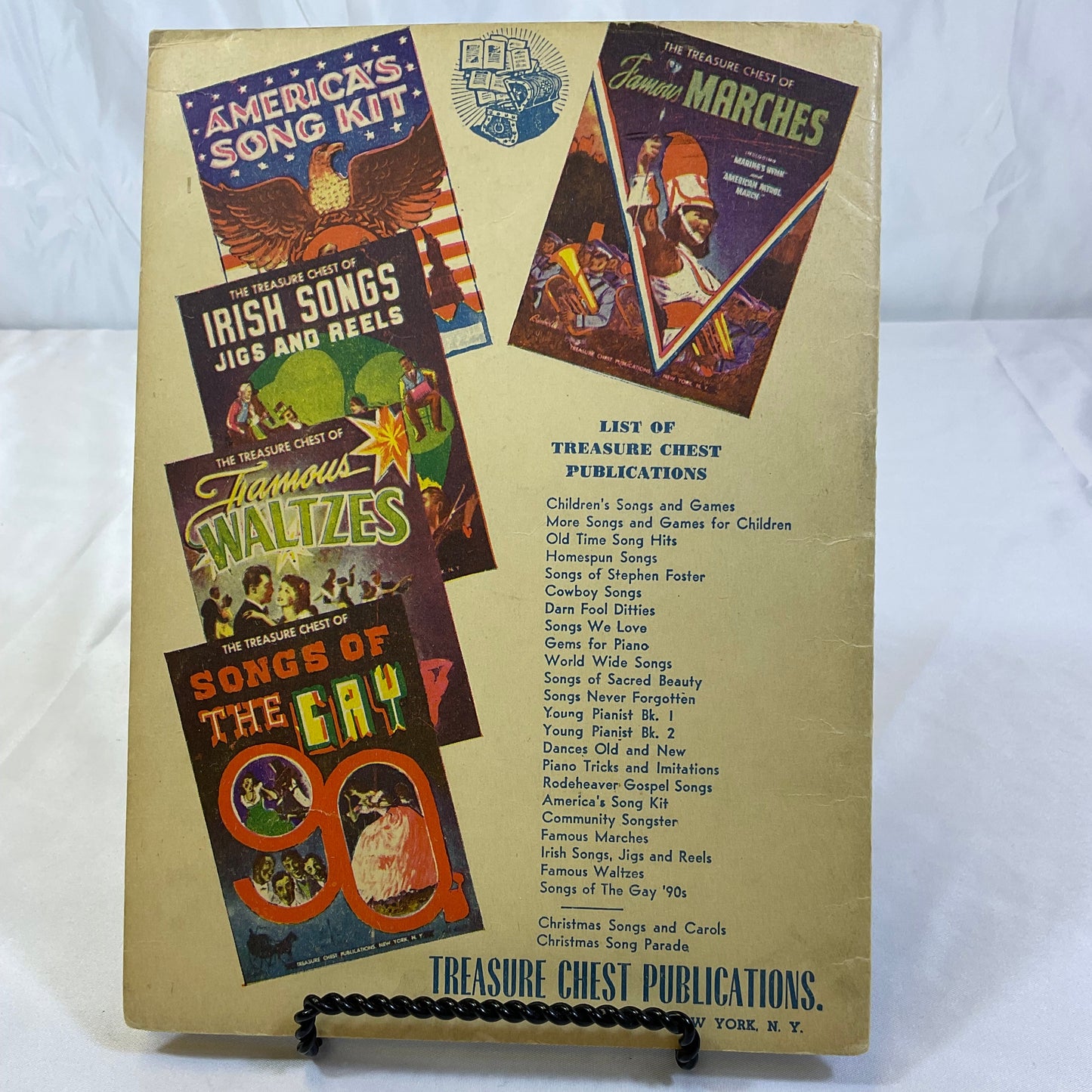 Treasure Chest Publication Songs of Sacred Beauty Vintage 1937 Hymnal Booklet Paperback Book