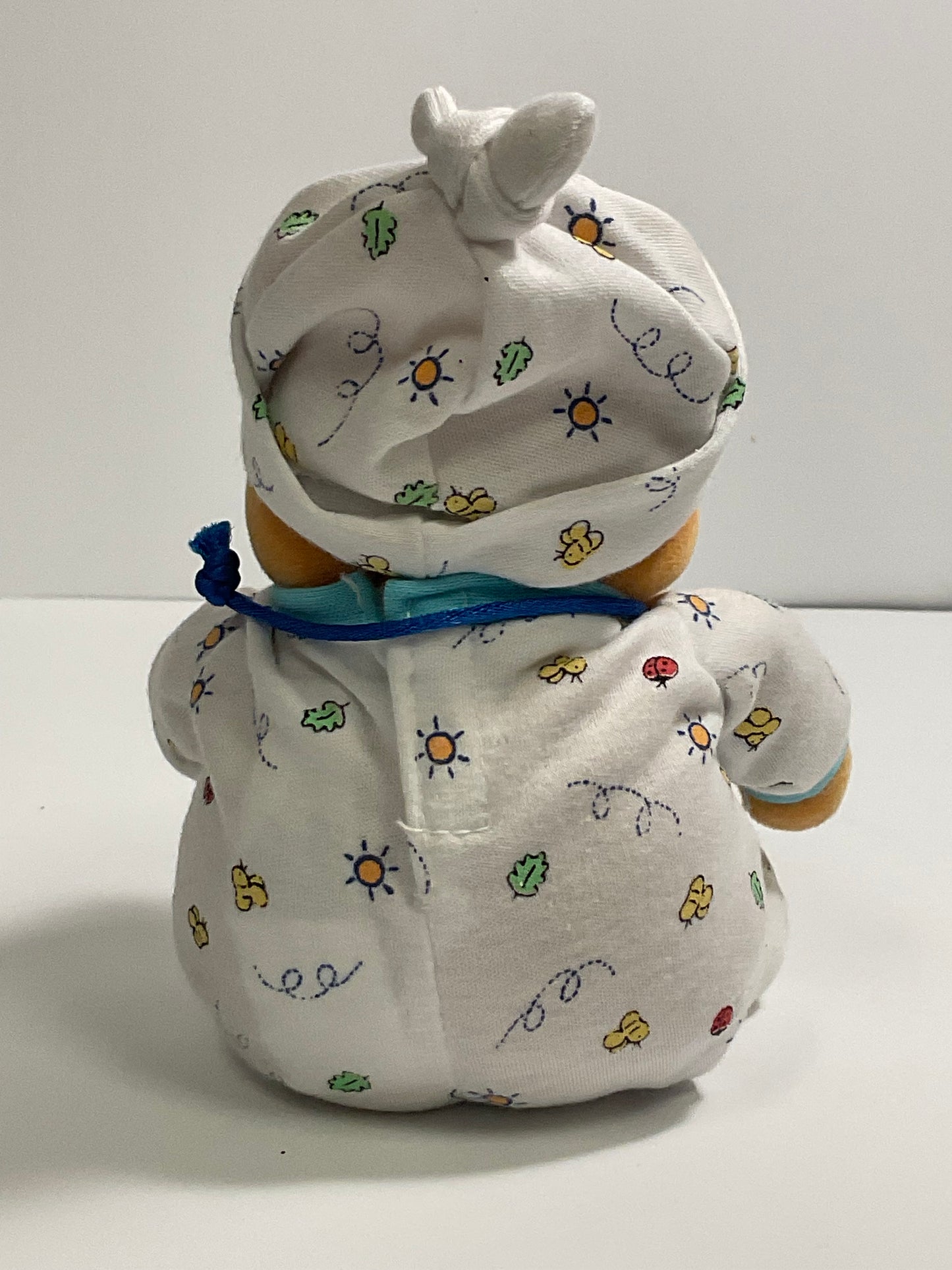 Newborn Baby Infant Winnie the Pooh Bear Vintage Mini Beanbag Beanie Plush Disney Store Collectible