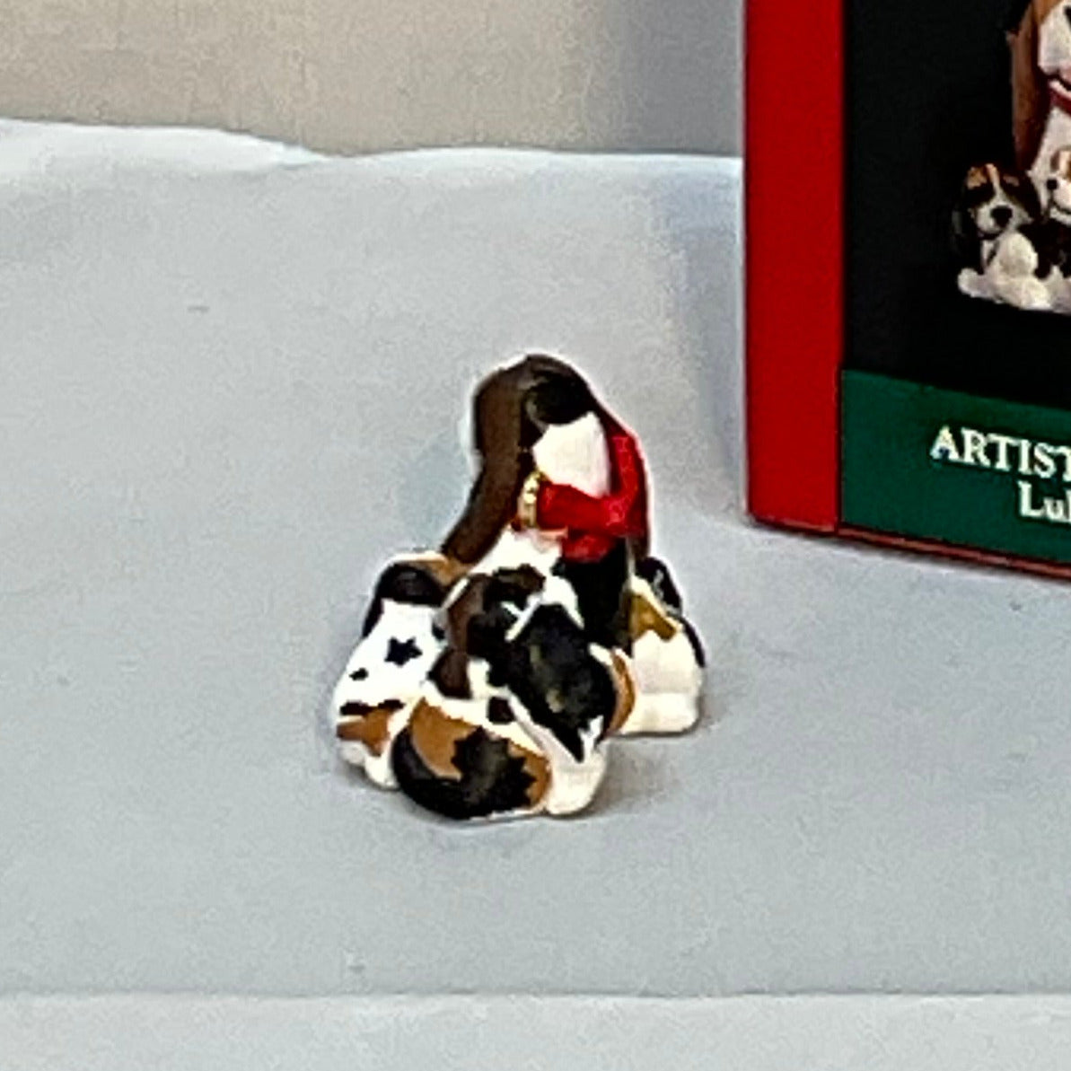 Hallmark 1991 Miniature Ornament Lulu & Family Dog with Puppies