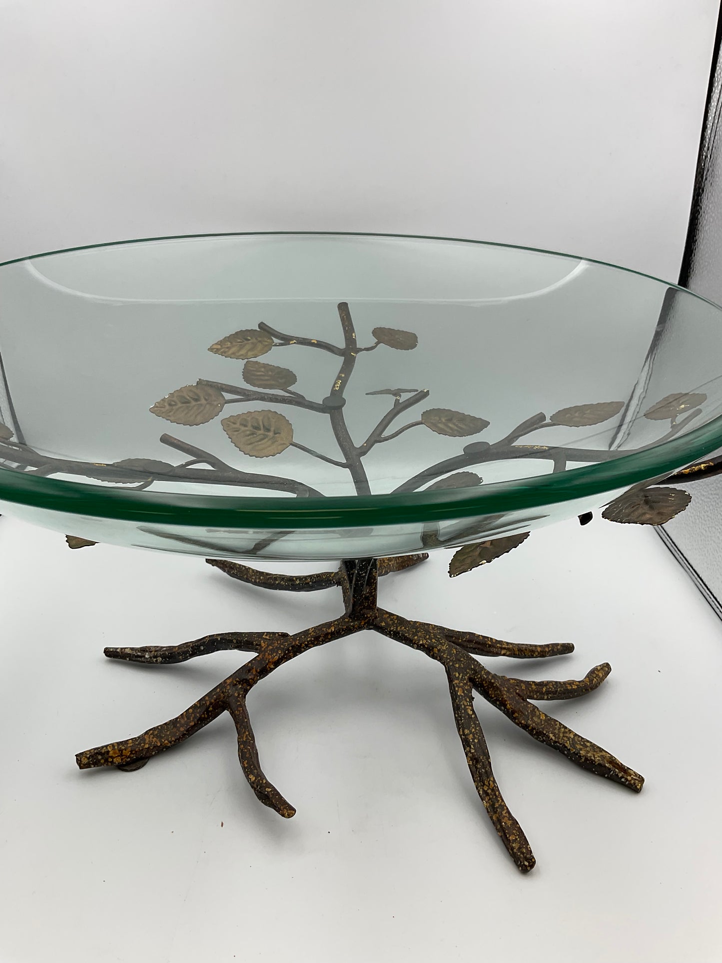 Kensington oversized glass bowl with twig and leaves base