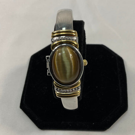 Alex L Tigers Eye Peekaboo Women's Watch Hinged Bracelet Style New Battery
