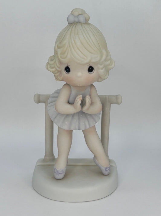 Precious Moments Vintage 1985 Lord Keep Me On My Toes Figurine New Original Box