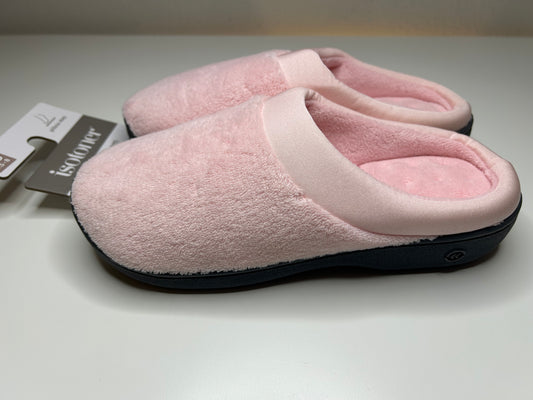 Isotoner Women's Pink Slippers-Medium