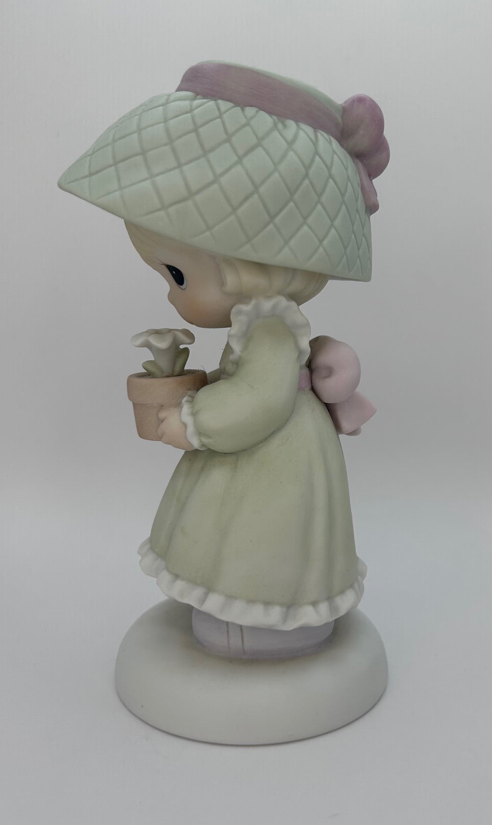 Precious Moments His Love Will Shine On You Vintage 1988 Commemorative Figurine New in Box