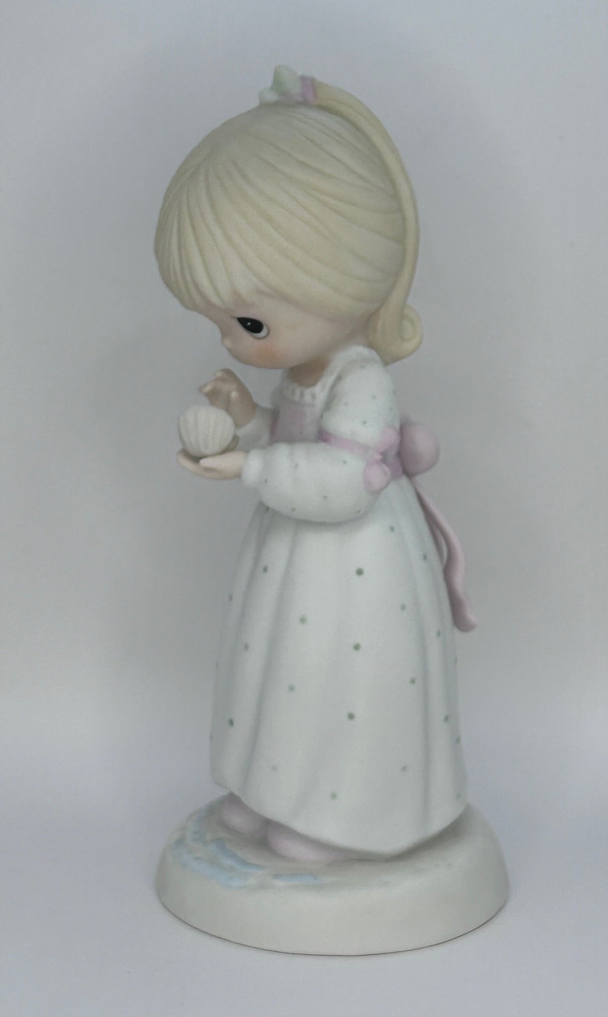 Precious Moments Vintage 1987 We Are All Precious in His Sight Hand Painted Porcelain Collectible Figurine Original Box Mint