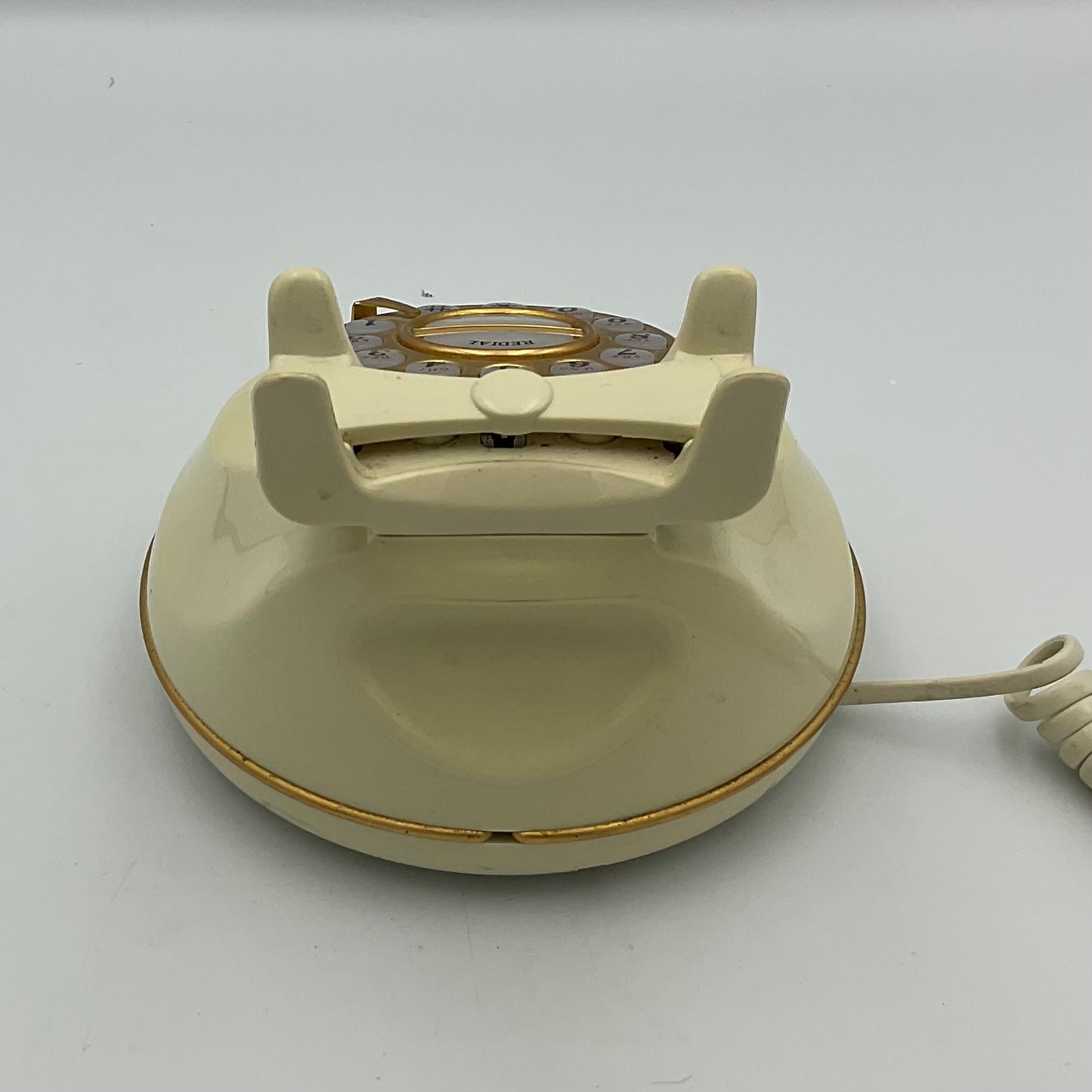 EL READY- Vintage Style Cream and Gold Natalie HAC TTI 329 Phone