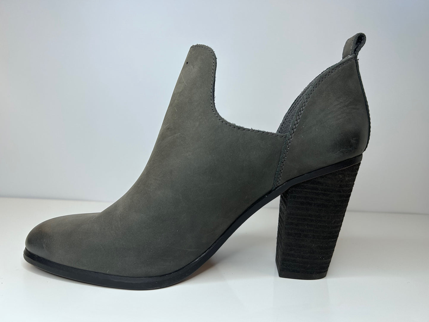 Vince Camuto Ankle Boot Heel Size 10 Women’s Shoes