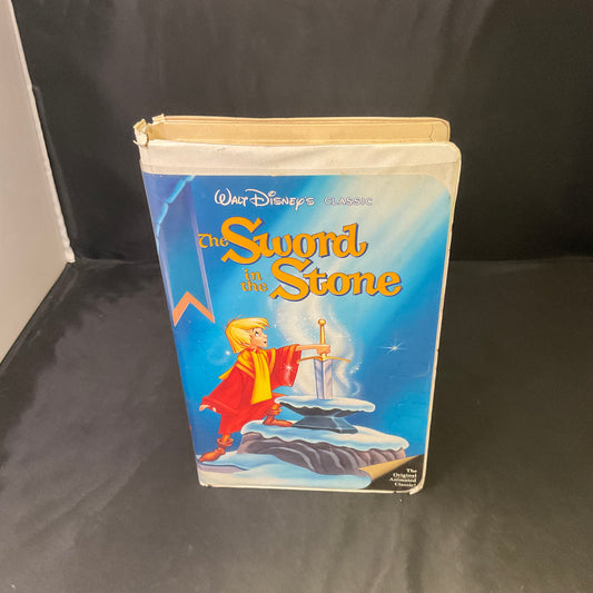 Walt Disney Black Diamond Classics The Sword in the Stone VHS Tape