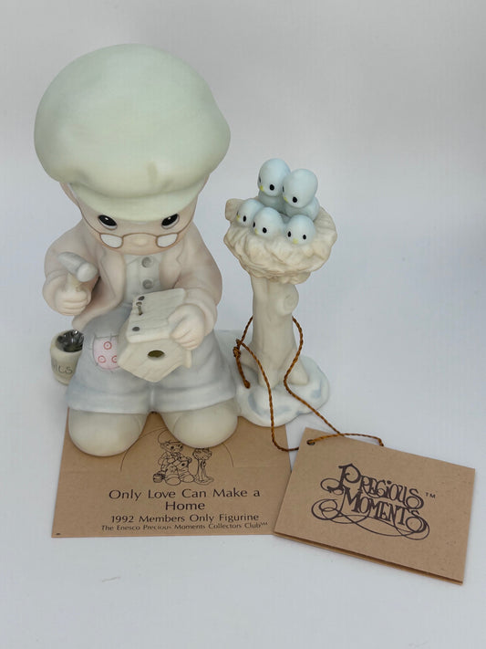 Precious Moments Vintage 1992 Members Only Figurine Only Love Can Make A Home Orig Box