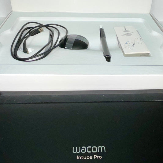 Wacom Intuos Pro Graphic Tablet Paper Edition Medium PTH660P Untested