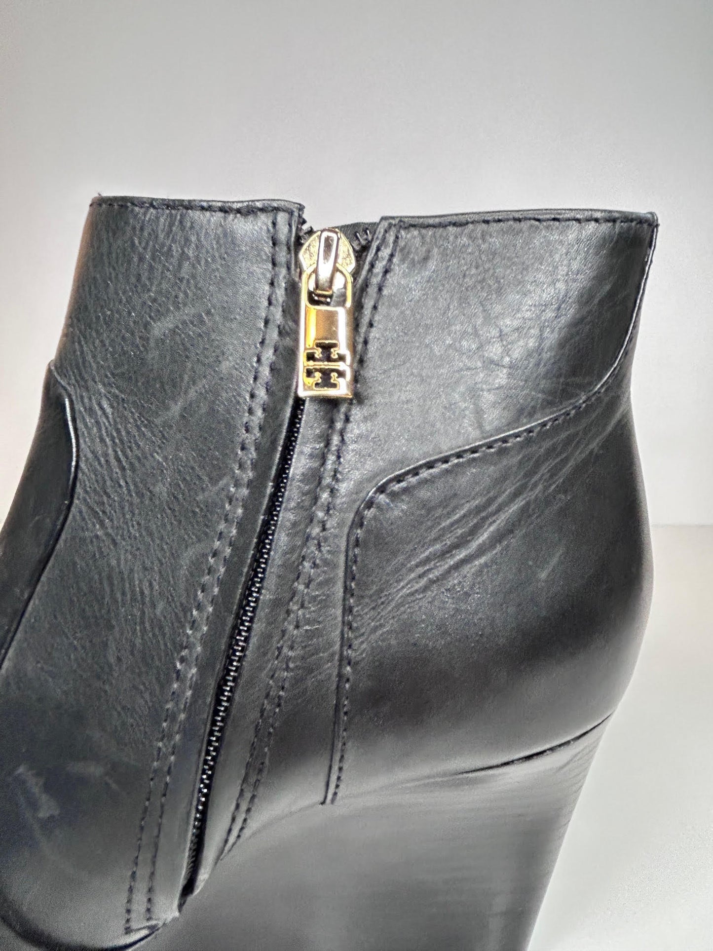 Tory Burch Milan Wedge Black Leather Bootie Womens Shoes Size 10.5 Not in Original Box