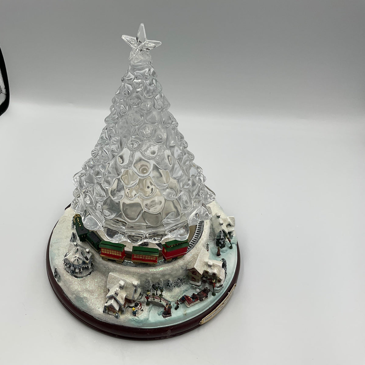 Thomas Kinkade Reflections Of Christmas Light Up Tree Tested and Works