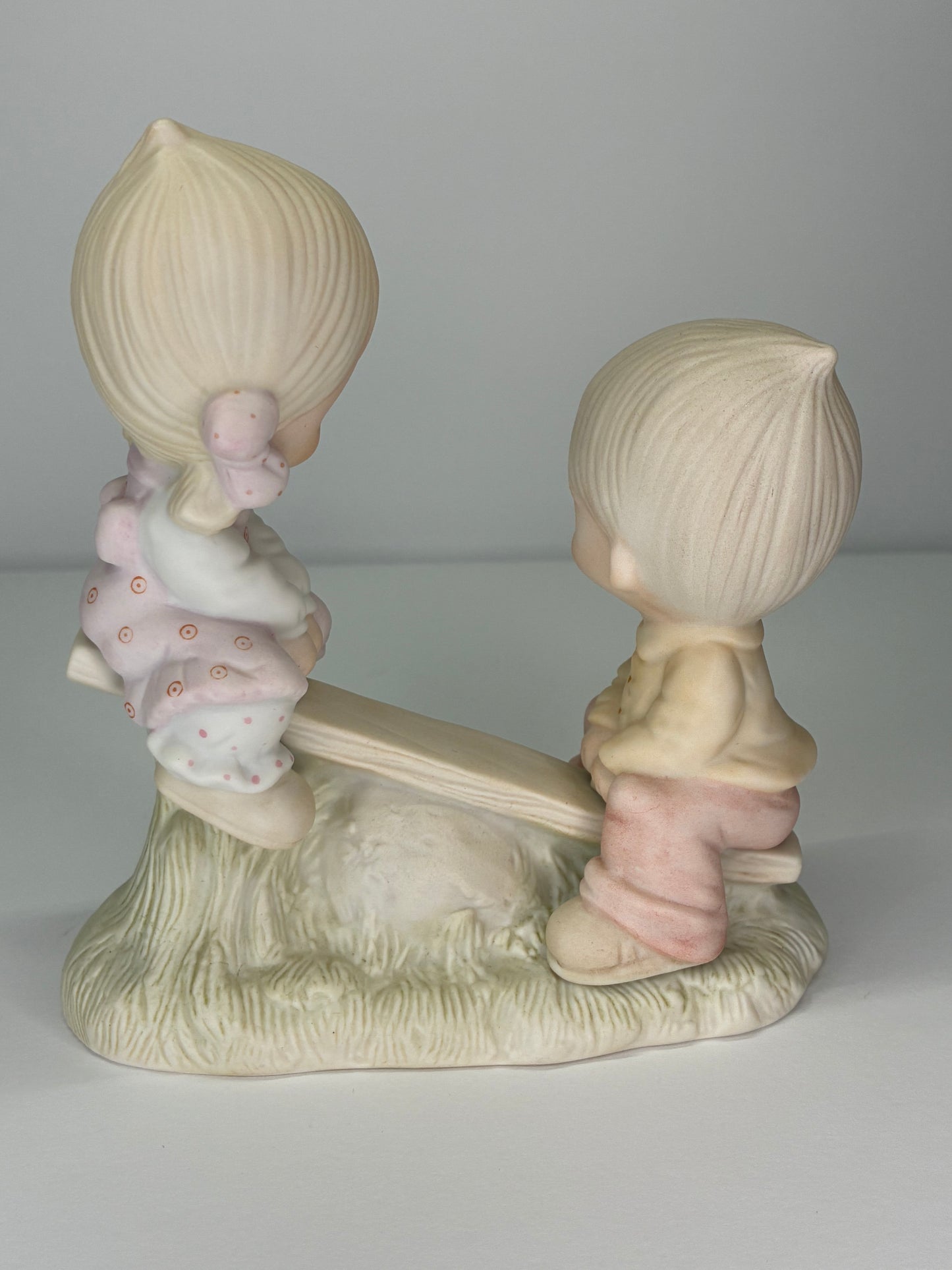 Precious Moments Vintage 1978 love Lifted Me Hand Painted Porcelain Collectible Figurine Original Box