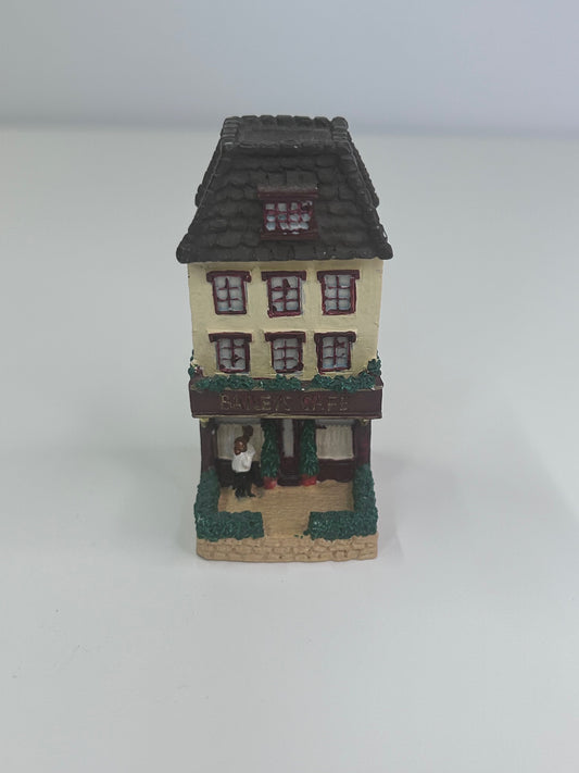 Baileys Vintage 1999 Limited Edition Continental Cafes Coffee Shop Figurine