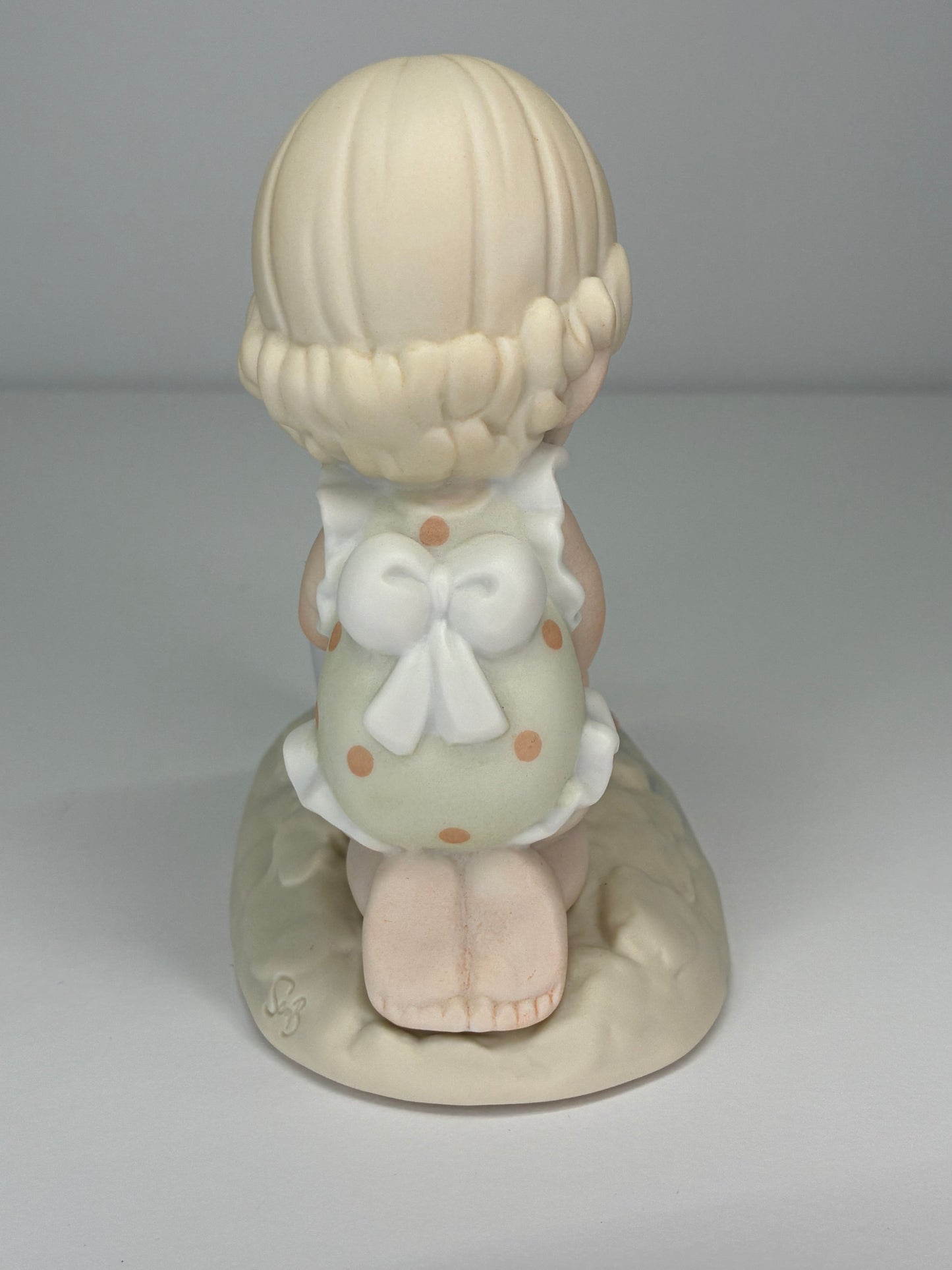 Precious Moments Vintage 1993 Members Only Figurine His Little Treasure Hand Painted Porcelain Collectible Figurine Original Box