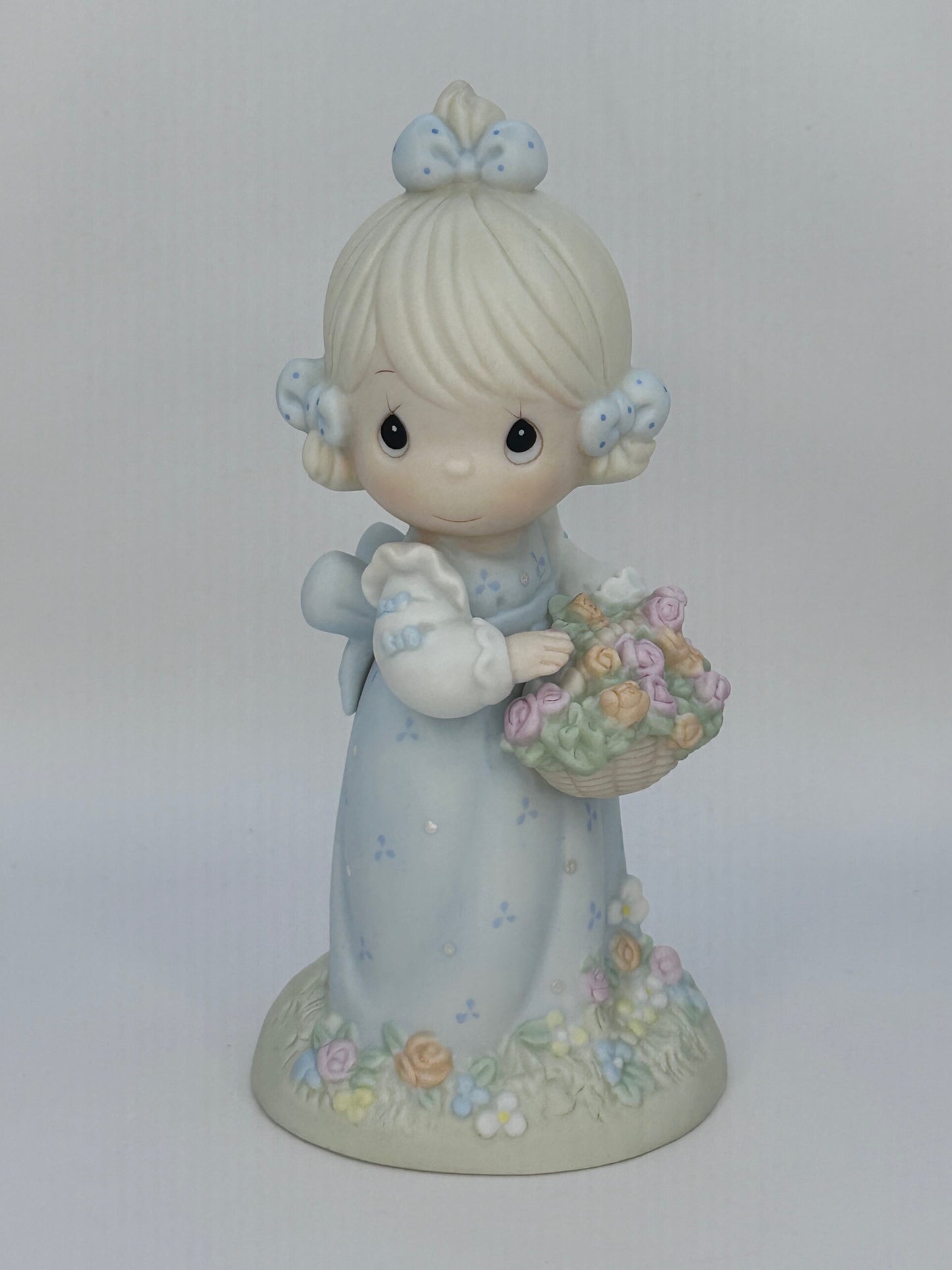 Precious Moments Vintage 1994 Take Time To Smell The Flowers Figurine Orig Box