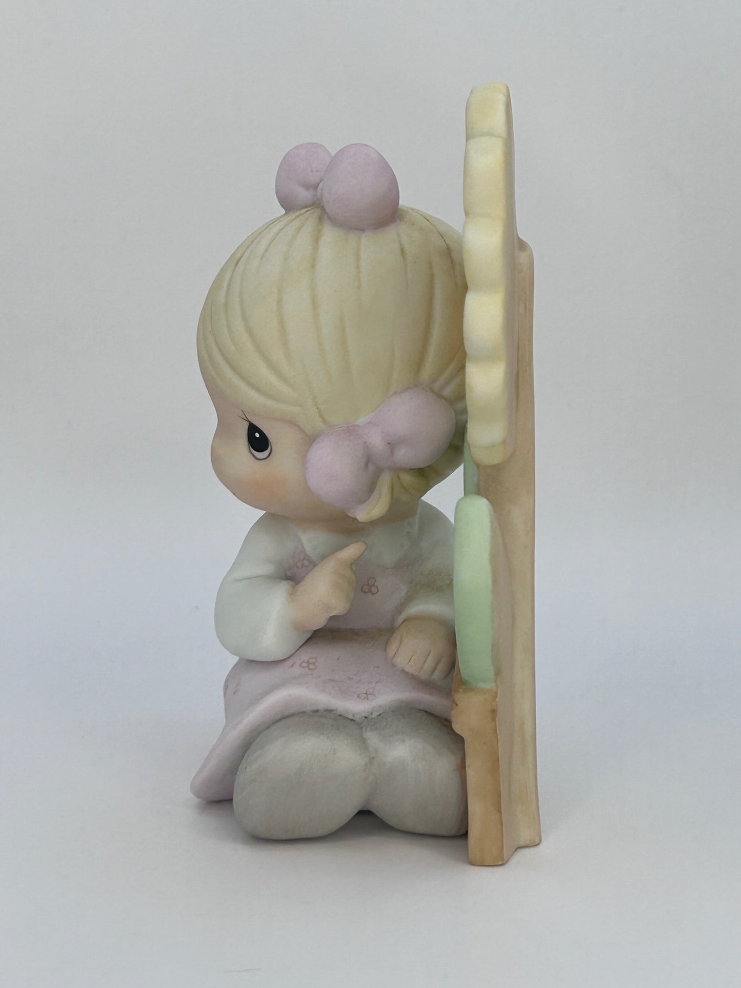 Precious Moments Vintage 1988 Symbol of Membership A Growing Love Orig Box