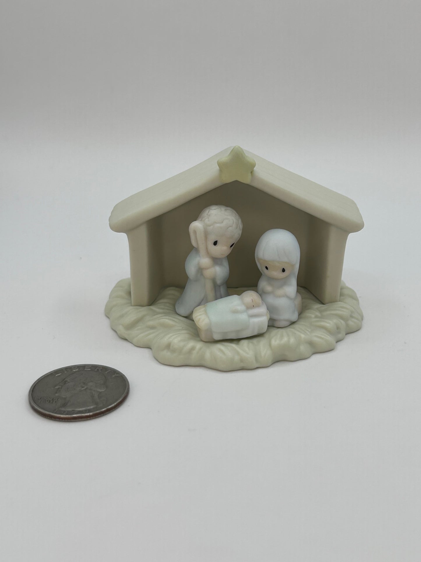 Precious Moments Vintage 1992 Sugar Town Nativity Scene Figurine