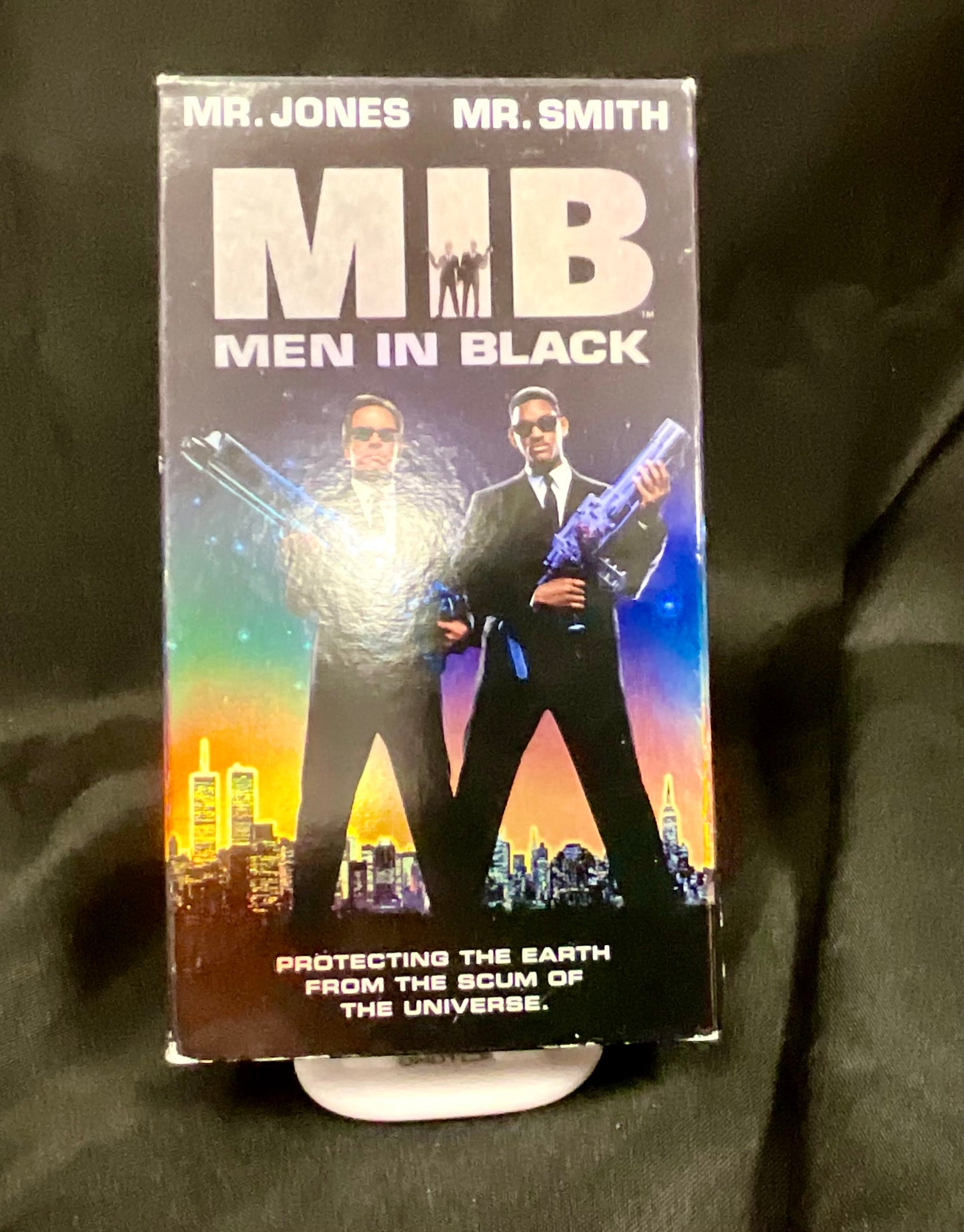 Men in Black Vintage 1997 VHS Video Tape Movie Will Smith Tommy Lee Jones Pre-Owned Film