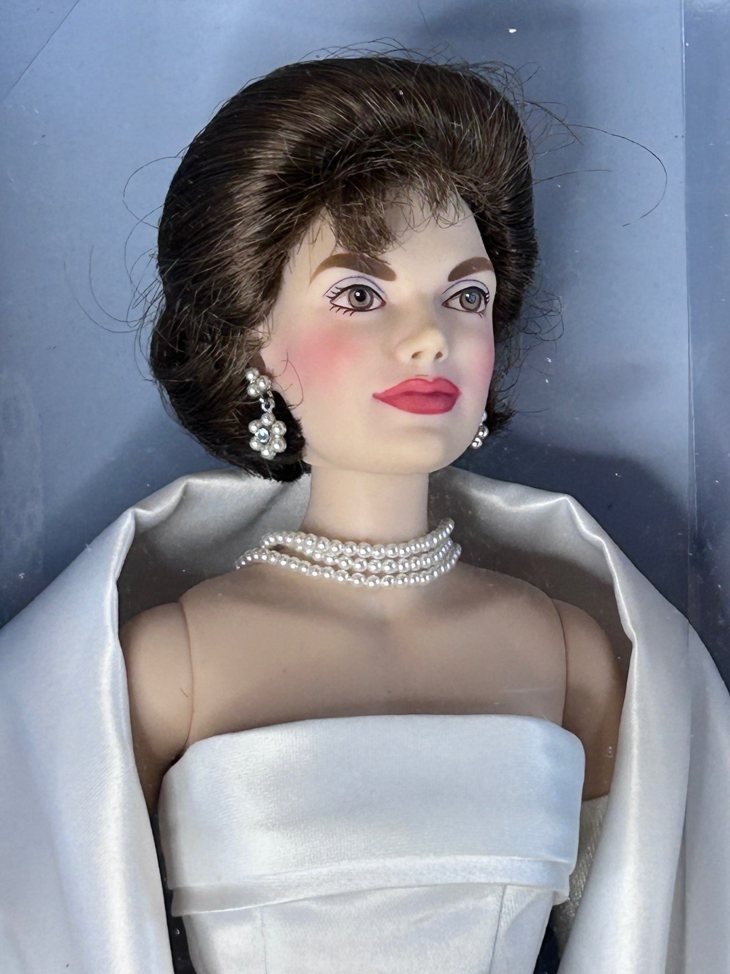 Jackie Kennedy Onassis Doll by Franklin Mint White Satin Gown Ensemble 15 1/8 inches Original Box