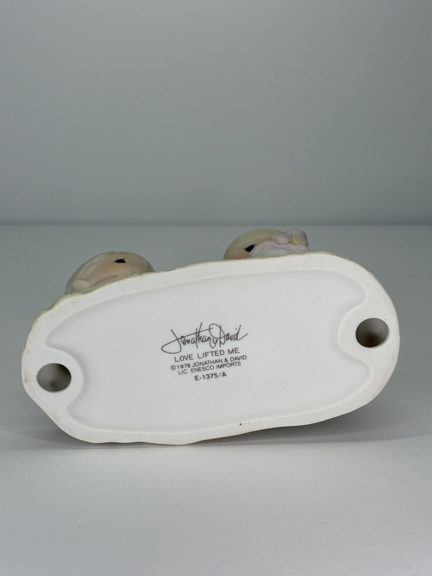 Precious Moments Vintage 1978 love Lifted Me Hand Painted Porcelain Collectible Figurine Original Box