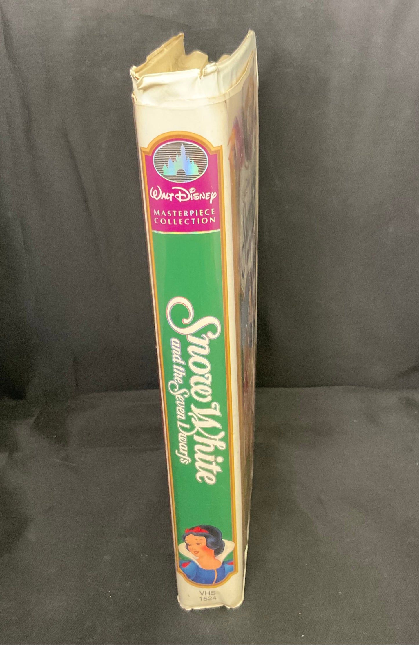 Walt Disney's Snow White and The Seven Dwarfs Masterpiece Collection VHS Tape