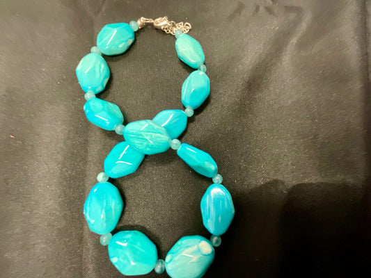 Turquoise Bead Necklace
