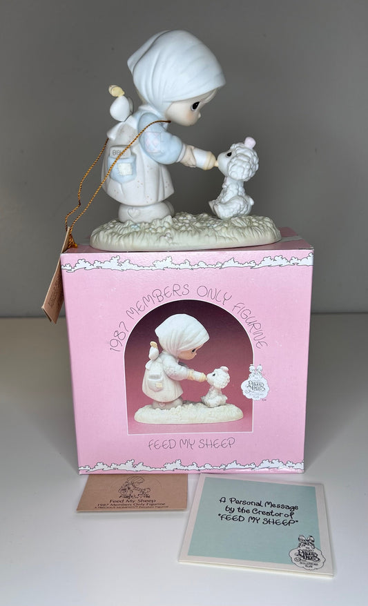 Precious Moments Vintage 1987 Members Only Figurine Feed My Sheep New Original Box