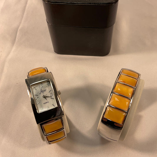 Aria Rose Quartz Bracelet Style Watch with Matching Bangle Bracelet in Original Box