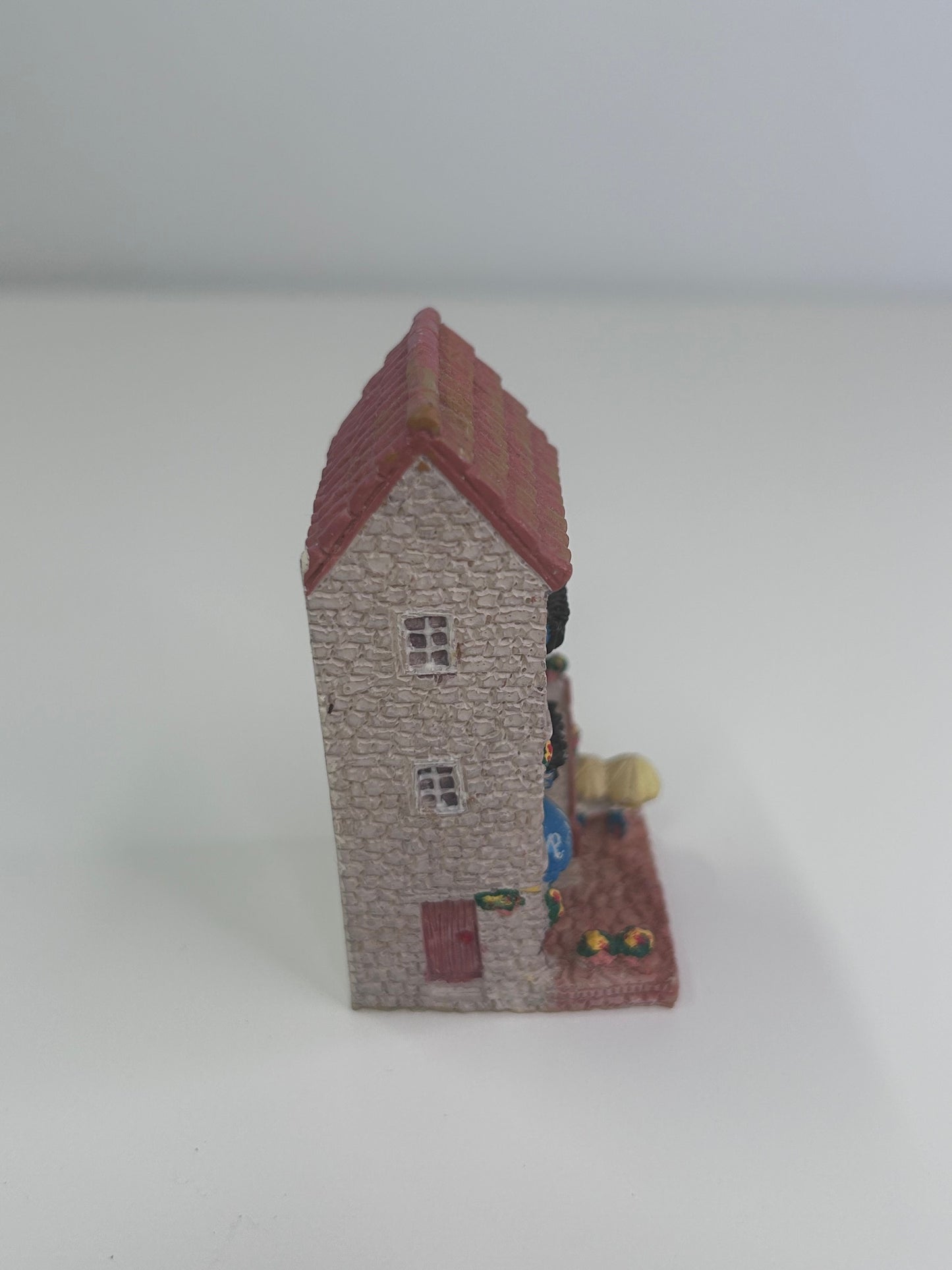 Baileys Vintage 1998 Limited Edition Continental Cafes Coffee Shop Figurine