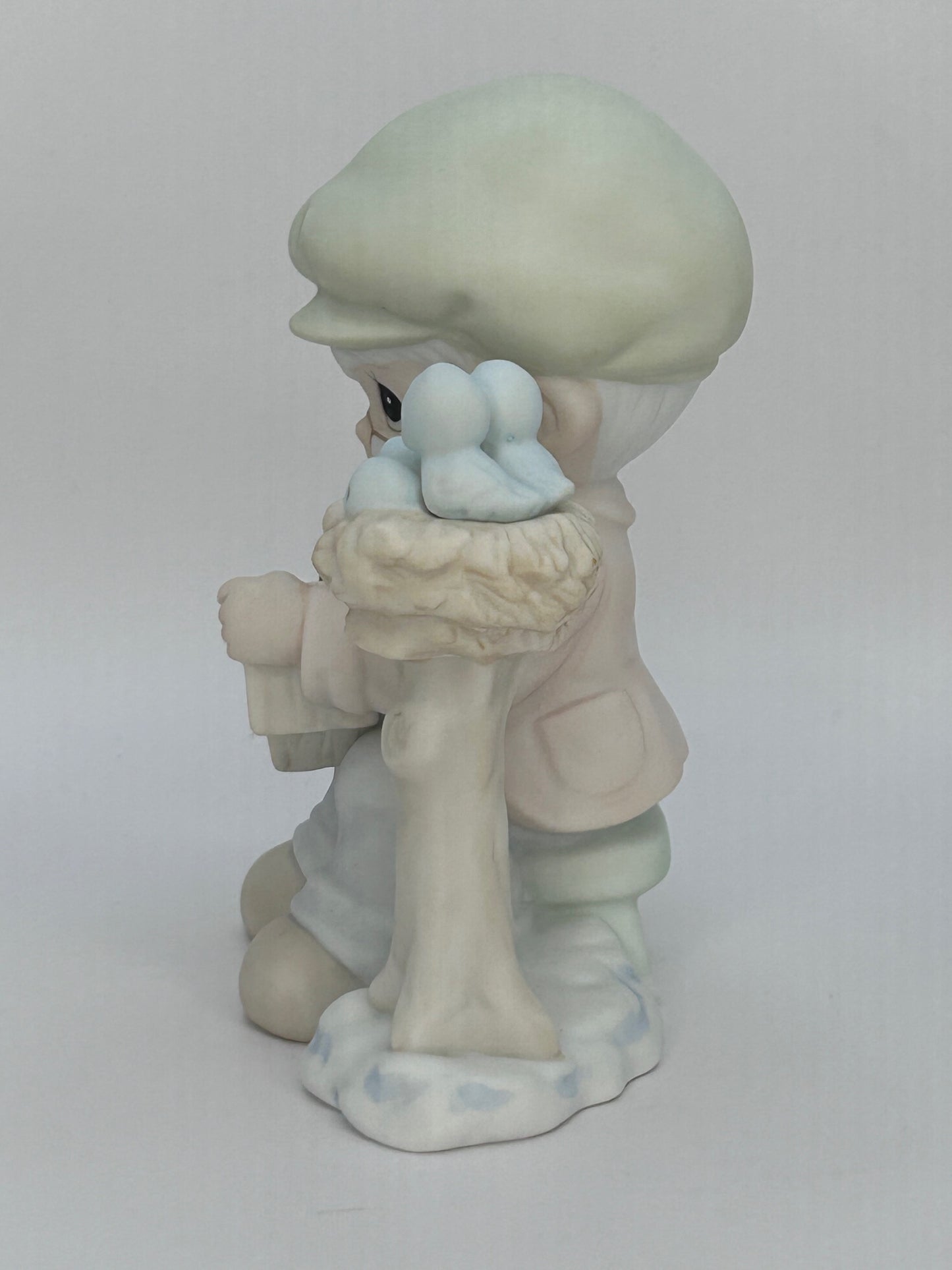 Precious Moments Vintage 1992 Members Only Figurine Only Love Can Make A Home Orig Box