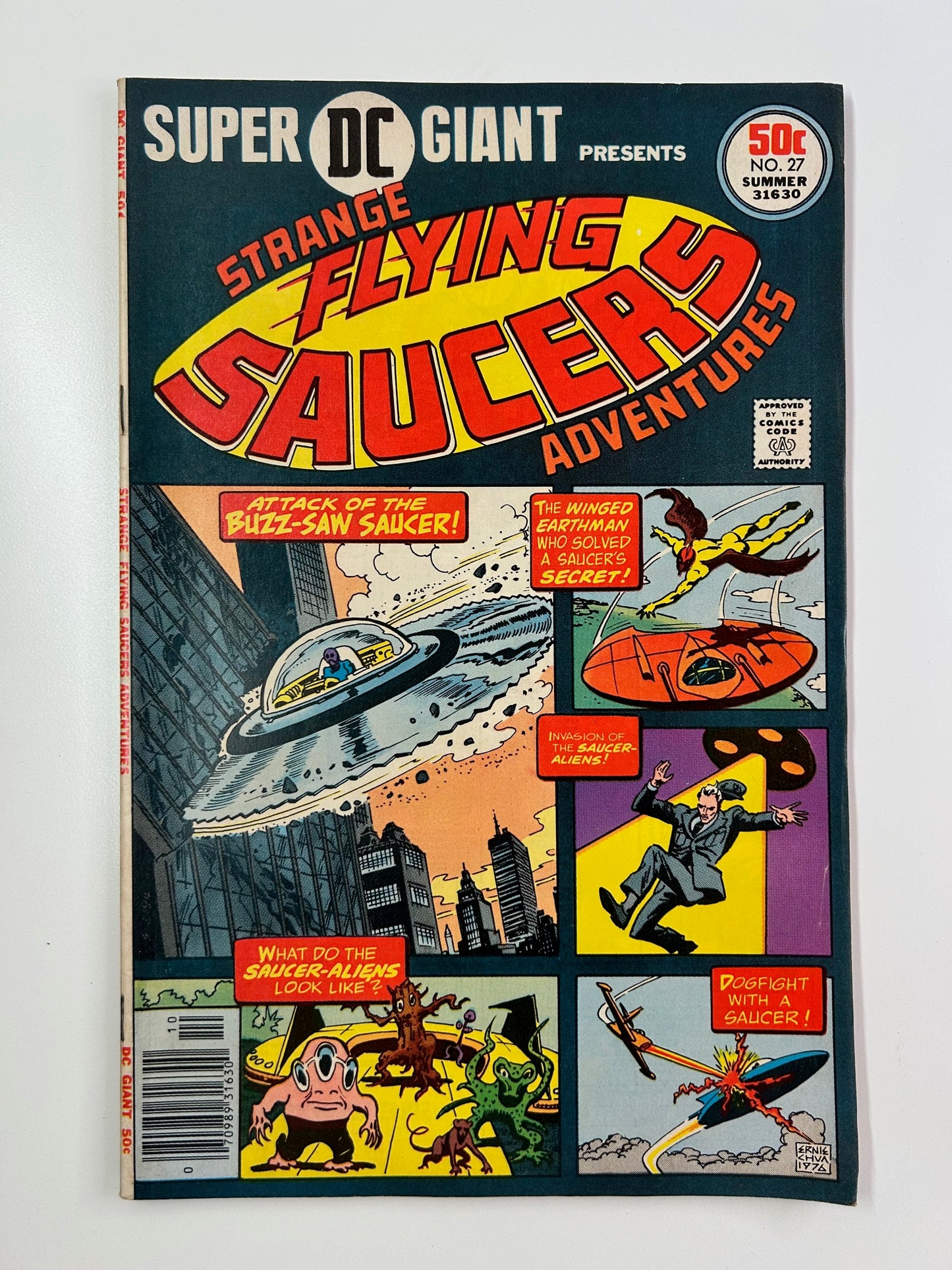 Super DC Giant Presents Strange Flying Saucers Adventures #27 Vintage 1976 Comic Book