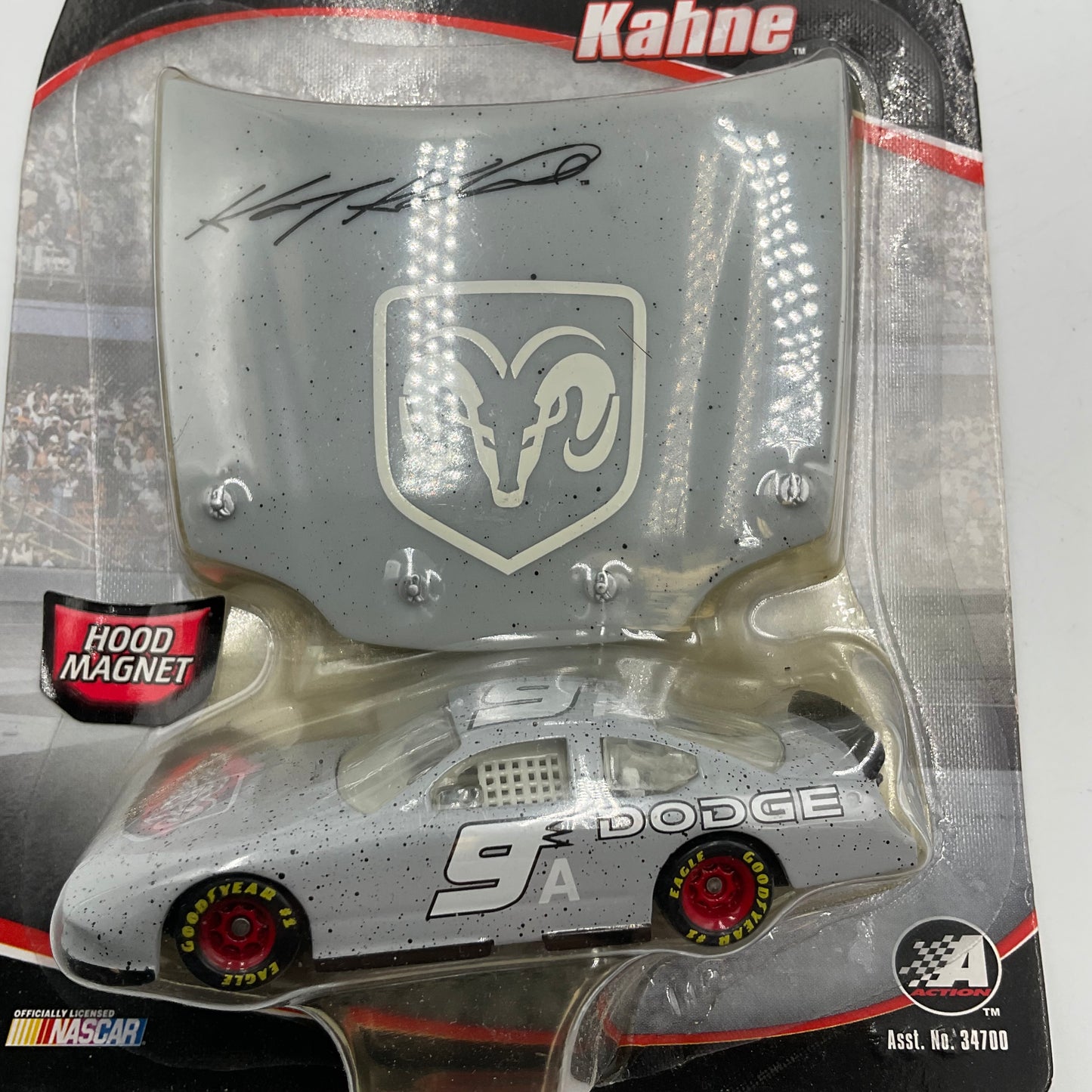NASCAR Winner’s Circle #9 Kasey Kahne Die-Cast Replicia unopened