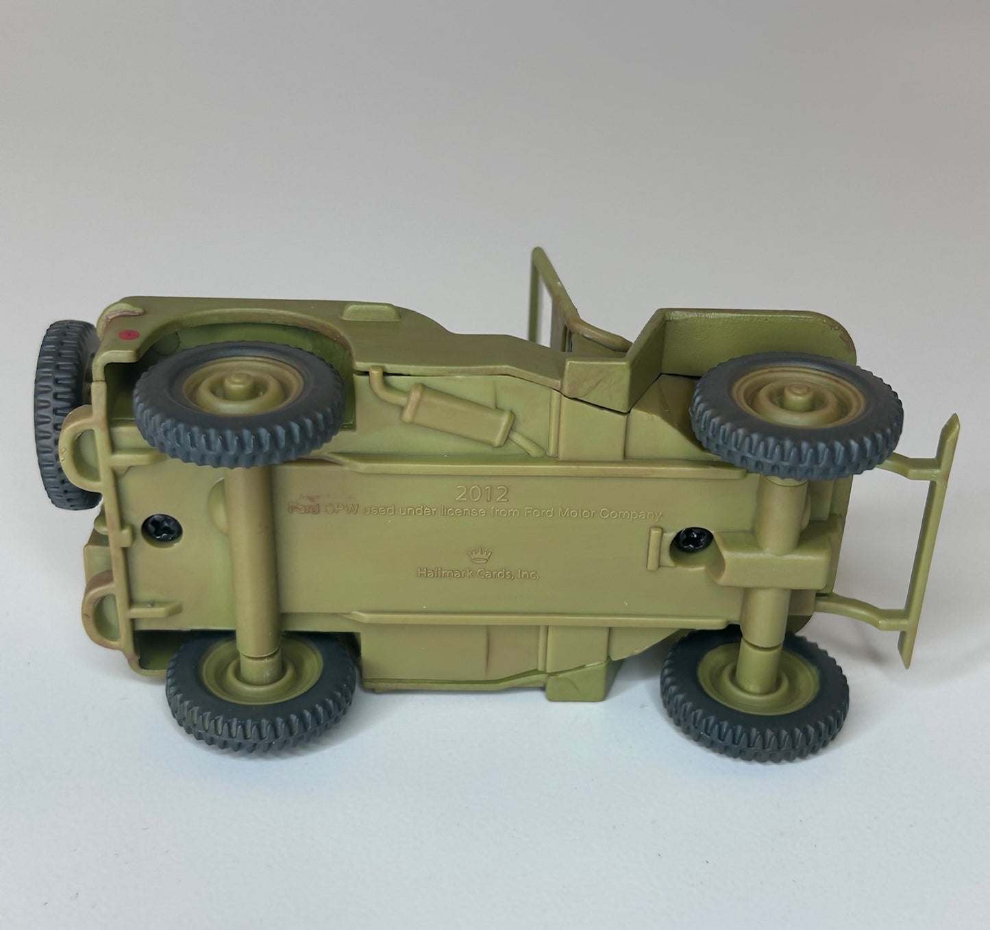 Hallmark Keepsake 1943 Ford GPW Jeep Ornament 2012 New in Box