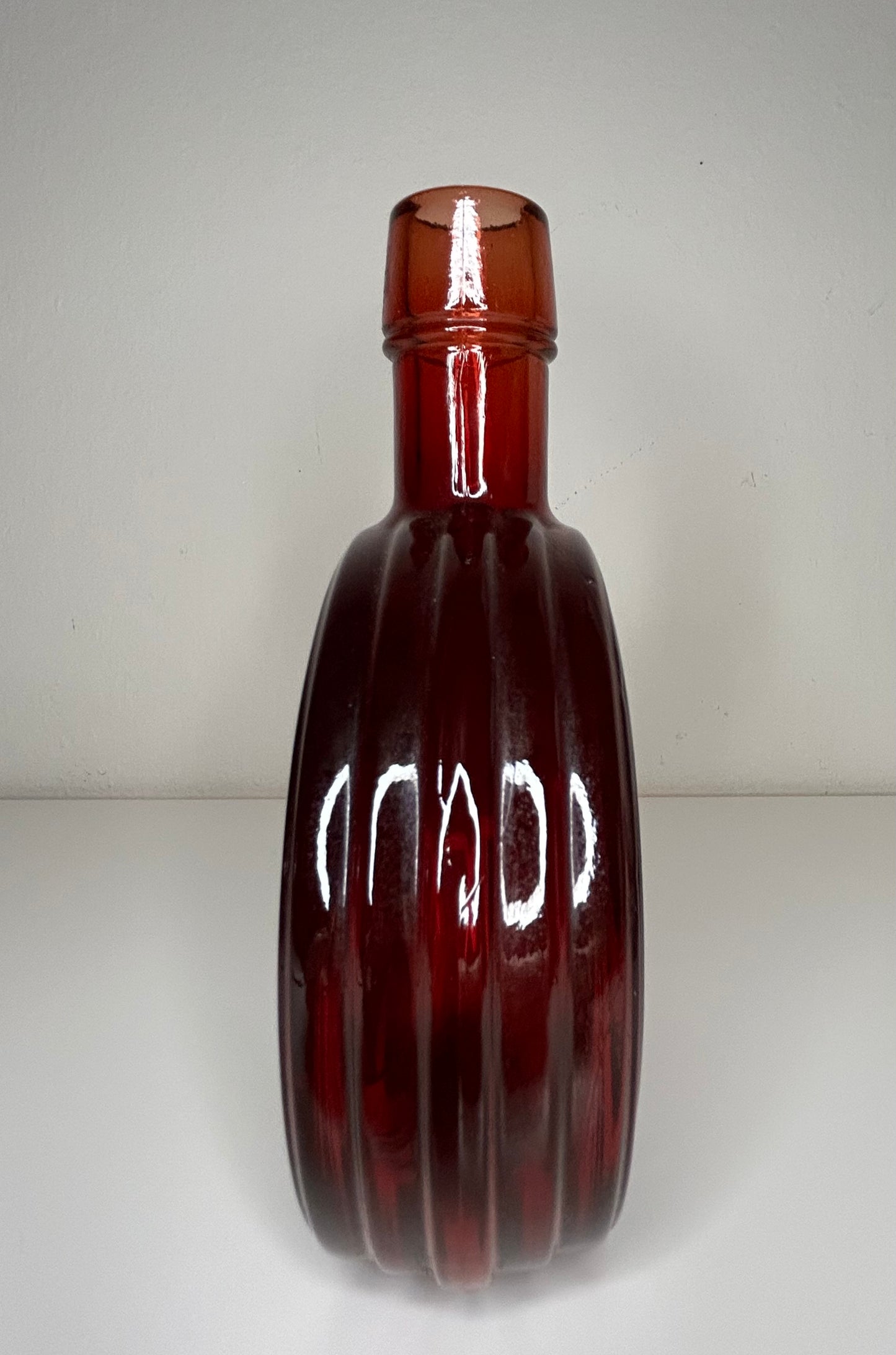 Wheaton Glass Thomas Jefferson Decanter