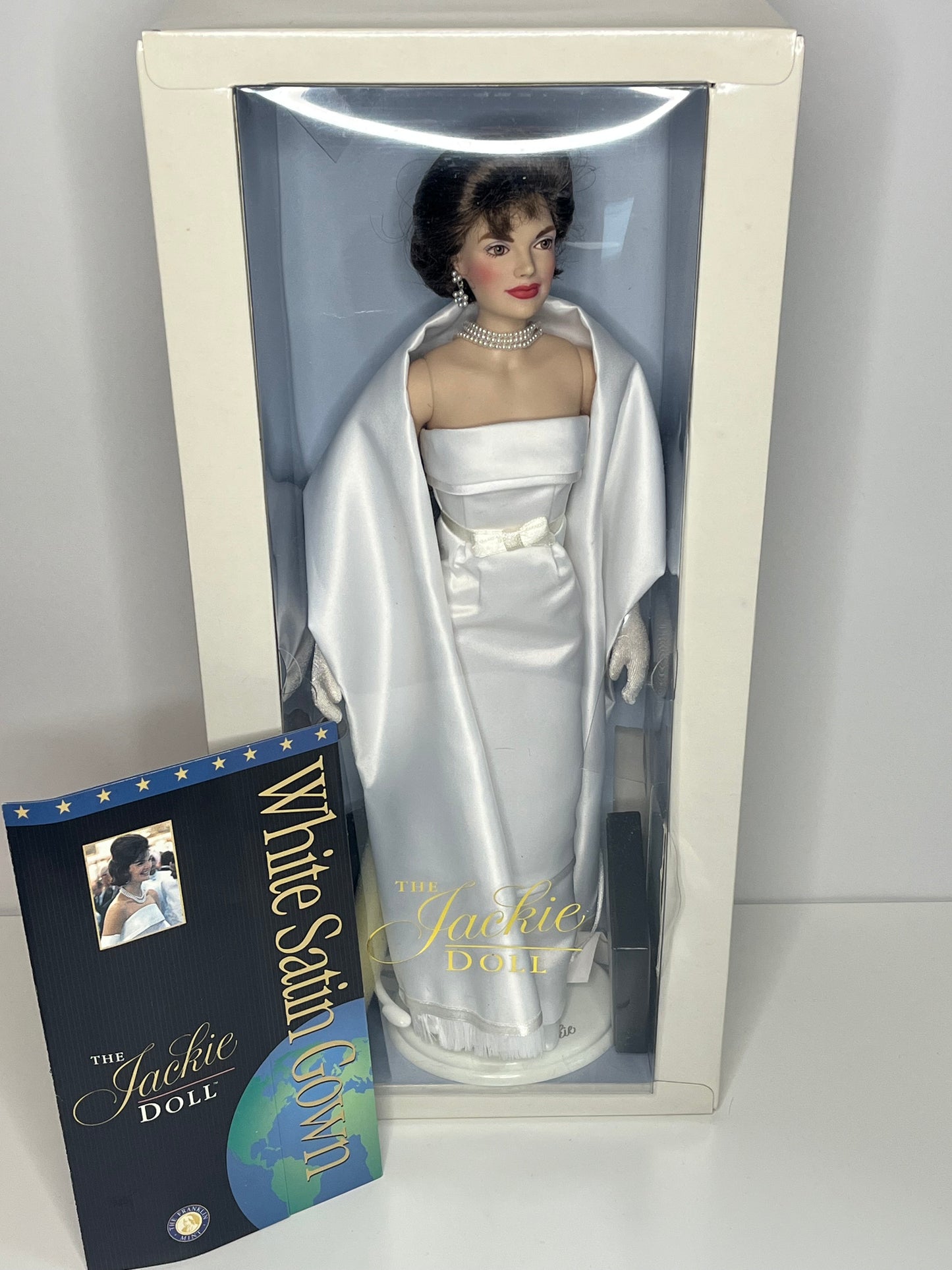 Jackie Kennedy Onassis Doll by Franklin Mint White Satin Gown Ensemble 15 1/8 inches Original Box