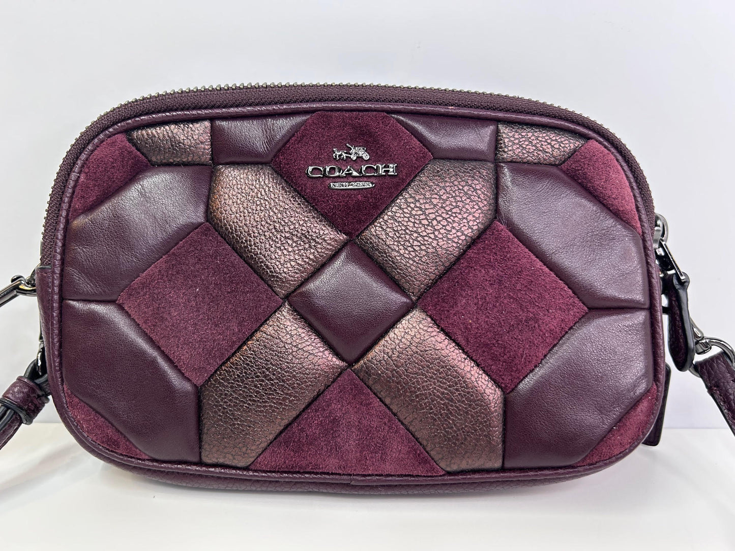 Coach Canyon Quilt Crossbody Clutch Wristlet Mixed Materials Pebble Leather Metallic Leather Suede