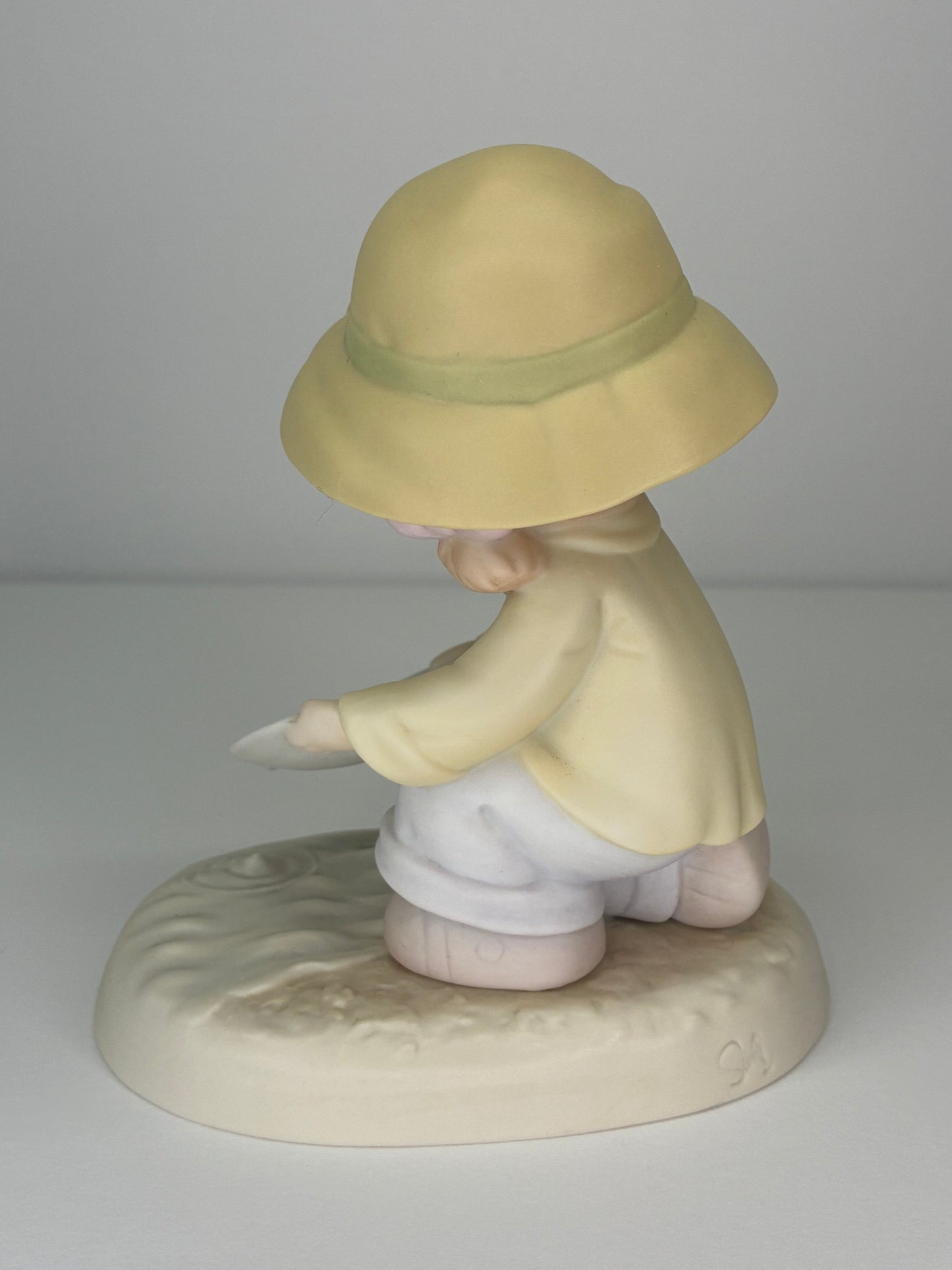 Precious Moments Vintage 1994 1995 Members Only Figurine "You're One in a Million to Me" Hand Painted Porcelain Collectible Figurine Original Box