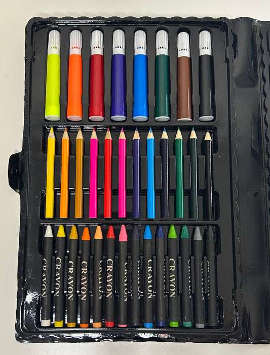 Kids 100 Piece Art Set by Creatology New in Box