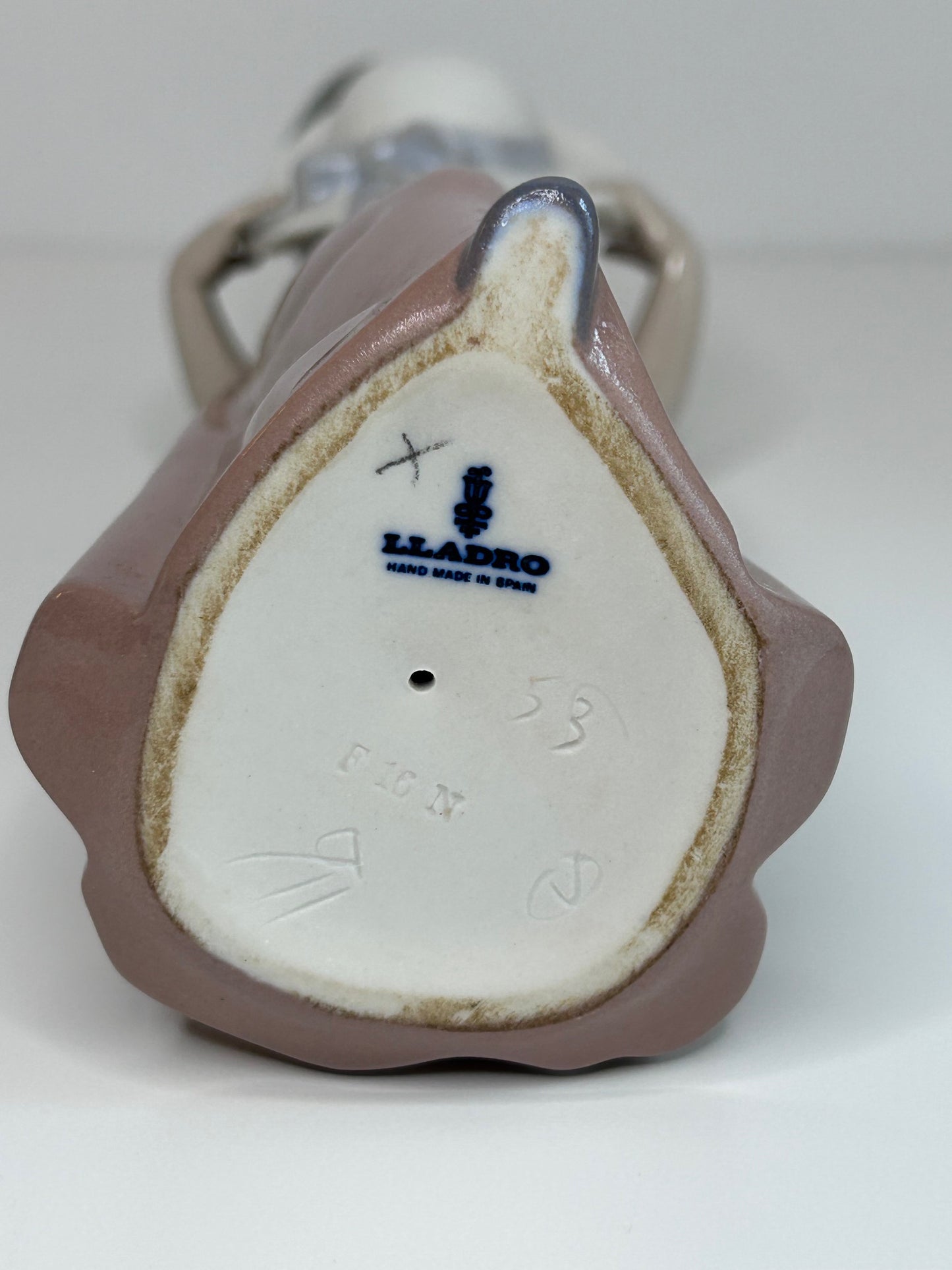 Lladro Porcelain Figurine Bashful Girl with Straw Hat #5007 Vintage 1980s Spain