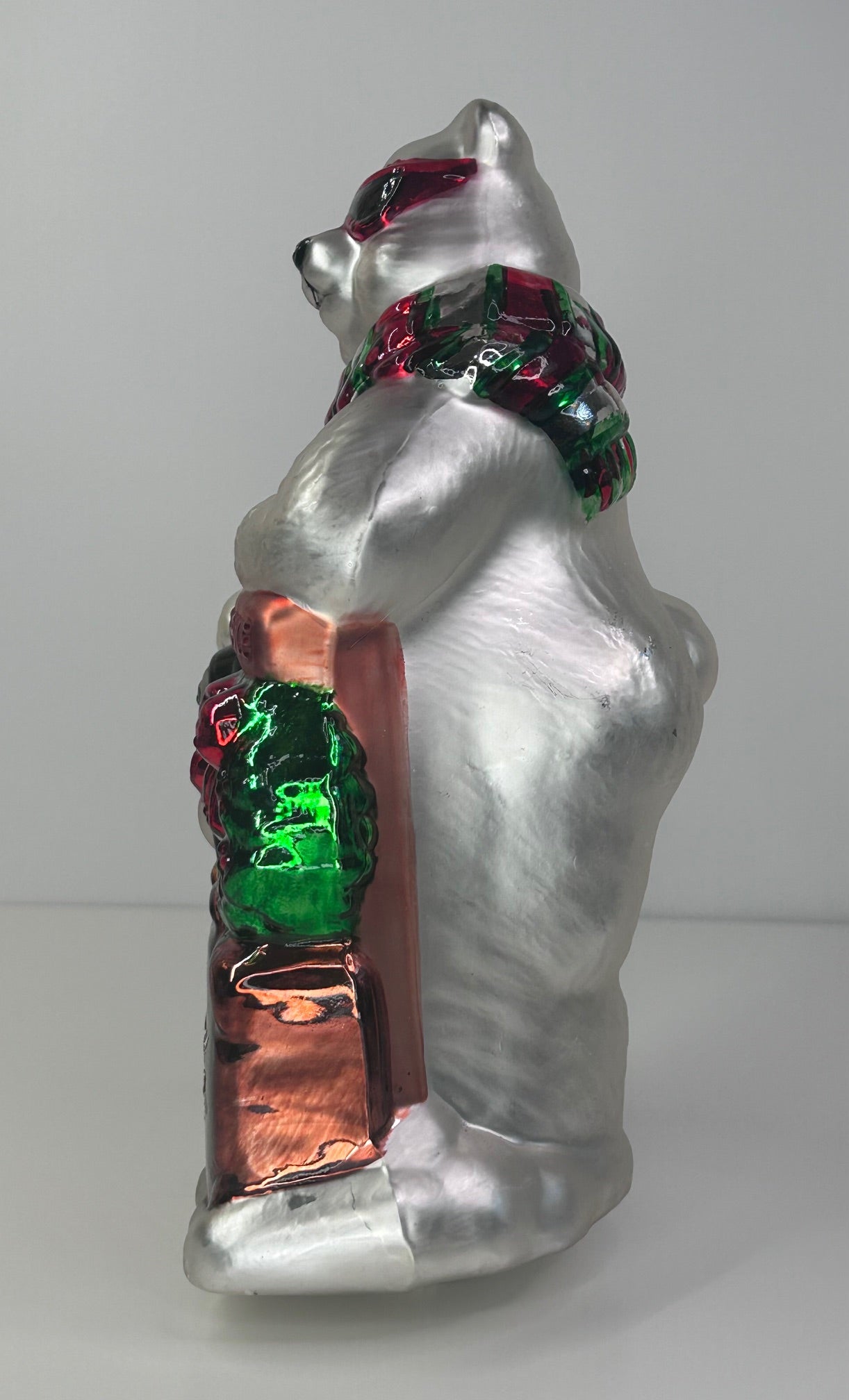 Coca-Cola Vintage 1998 Mercury Glass Polar Bear Figure with Coke Chest and Penguin