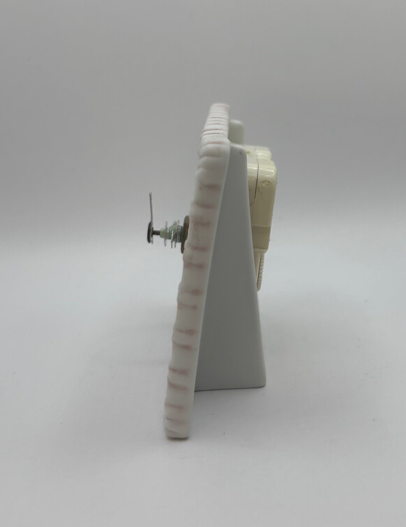 Precious Moments Vintage 1995 Kids on Stump Mini Desk Clock Porcelain Figurine