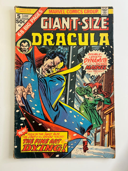 Giant-Size Dracula #5 Fine Art of Dying Vintage 1975 Marvel Group Comic Book